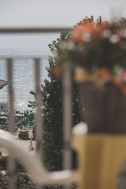 Acapulco Beach Лидо-ди-Езоло Экстерьер фото
